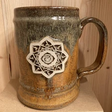 Limited 2010 Sunset Hill Handmade Charity Fund Stoneware Art Chakra Mug USA Made