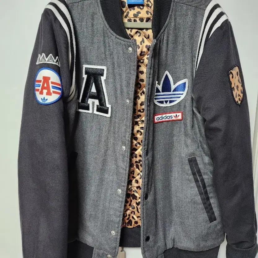 Adidas Basti Bomber Jacket Padded 100 thumbnail 5