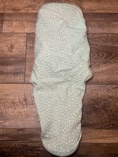 SwaddleMe Unisex Baby Cotton Swaddle Blanket Small/Medium Green Polka Dot