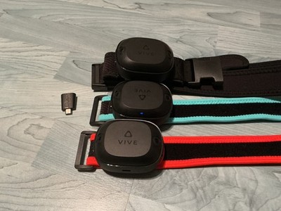 HTC Vive Ultimate Tracker X3, Wireless Dongle, Straps