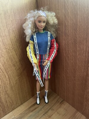 Barbie Bmr1959 Dolls Bmr 1959 Serie Barbie BMR1959 Closed Mouth