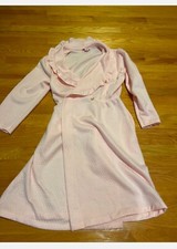 vintage Heathers collection pink juniors medium bath robe