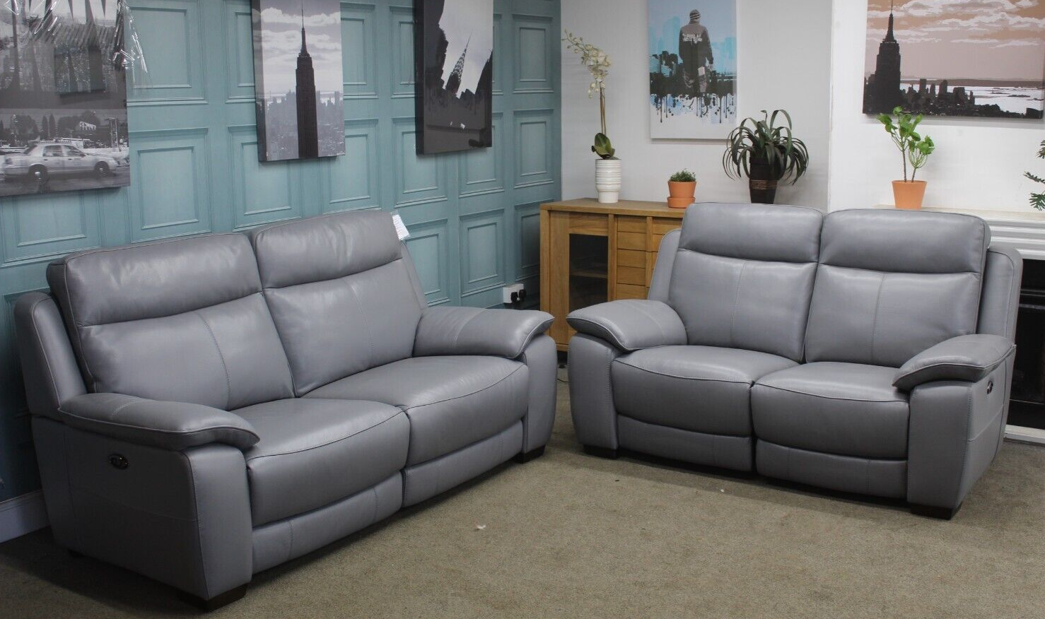 STARLIGHT EXPRESS ELECTRIC 3SEATER AND 2SEATER SOFAS IN MID GREY