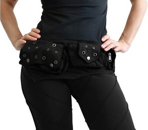 belt with pockets