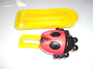 fisher price cruise around activity lion