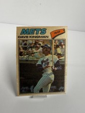 1977 Topps Baseball Patches Cloth Stickers - Dave Kingman #24
