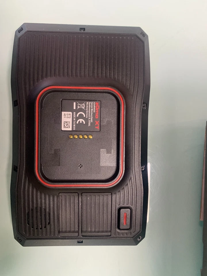 GARMIN ZUMO XT - condizioni pari al nuovo - Immagine 2 di 4