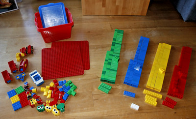 Lego Duplo Best Lock Bauplatte Grundplatte Figuren mehr als 350 Steine Auto Box