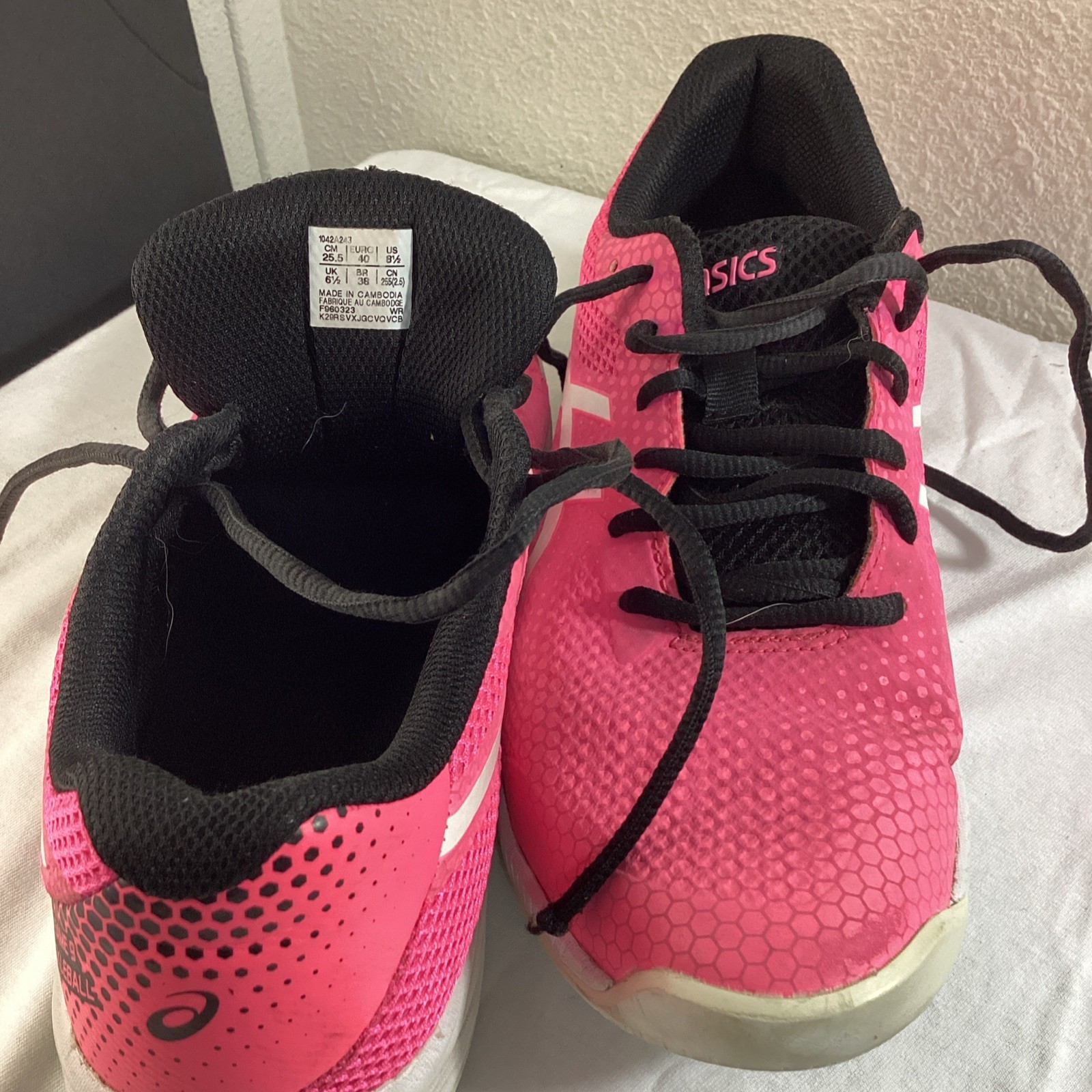 ASICS Women's Tennis & Racquet Sport Shoes Pink White Black Size 8.5 thumbnail 4