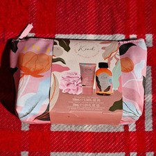 Image of The Kind Edit Co Mini Shower Gel & Hand Cream Gift Set NEW