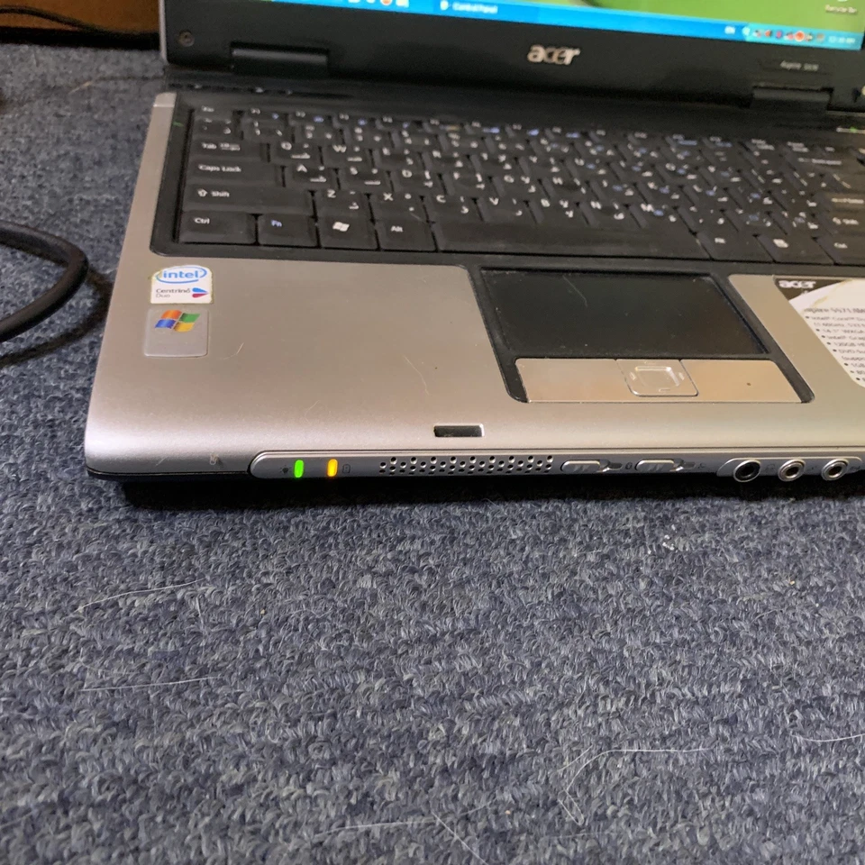 Acer Aspire 14.1" Laptop 5570 Intel Dual Core 1.6Ghz 120GB DVD Writer WinXP 1GB - Image 4 of 4