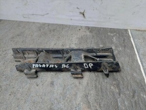 VW PASSAT B6 3C2 Stoßstangenhalter vorne rechts 3C0907184 1.98 Diesel 31448722