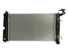 Radiateur du moteur pour TOYOTA AVENSIS, COROLLA 1.4/1.6/1.8 01.01-11.08