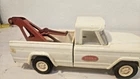 Vintage Tonka Jeep Wrecker Tow Truck with Movable Arm Missing Hook And Chain