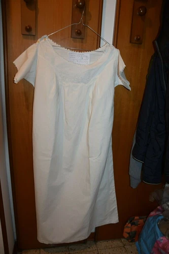 Cotton Embroidered Nightgown Cotton Nightgown Chemise de Nuit B15 (5) °