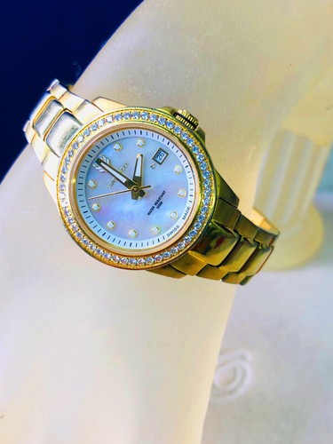 Beautiful Swiss Eagle Sapphire Crystal Mother Pearl Watch Swiss made - 第 4/10 張圖片