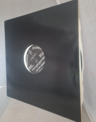 Julia And Company - Breakin' Down (Sugar Samba) (12'') 1983