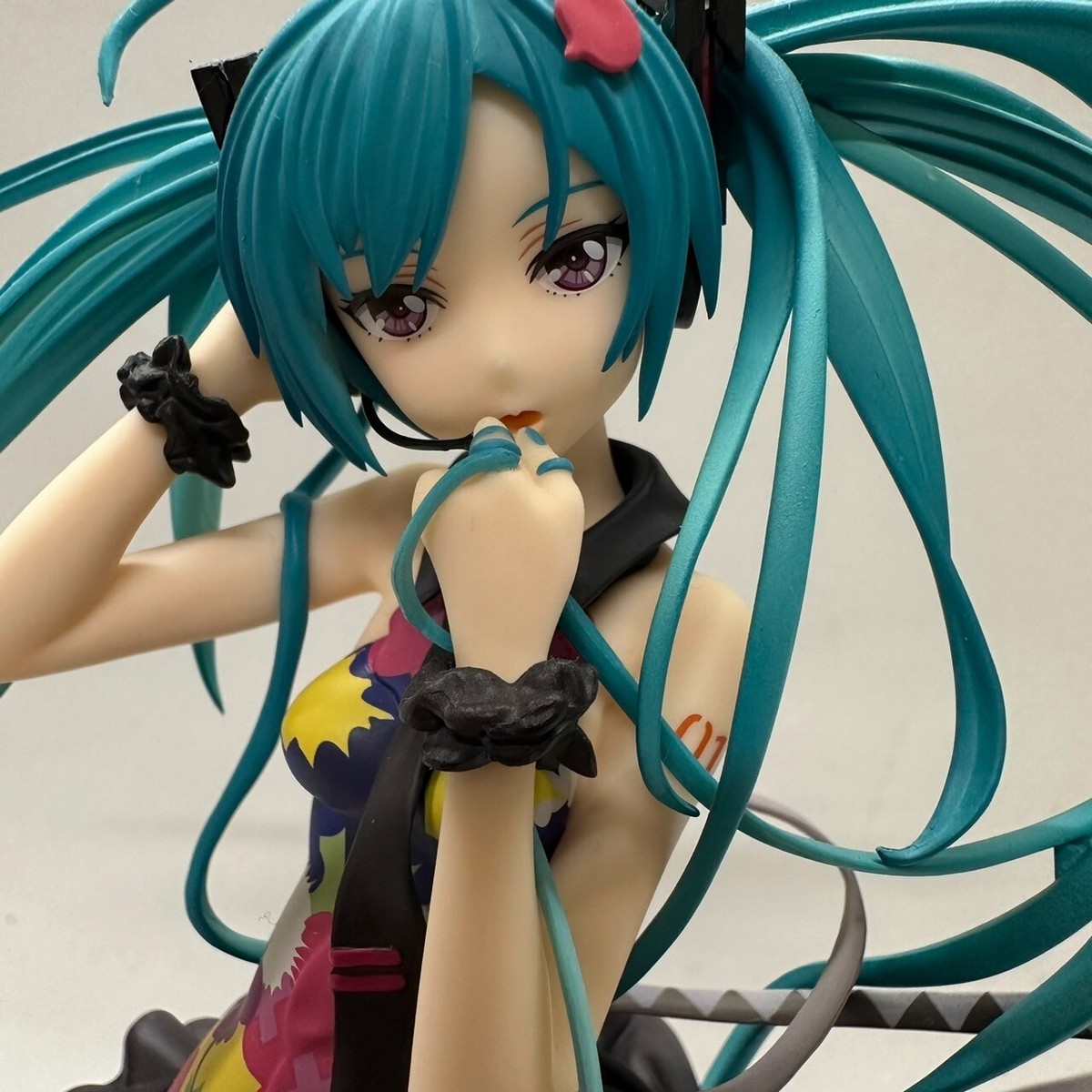 Hatsune Miku Tell Your World Ver. フィギュア USED] GOOD SMILE COMPANY Hatsune Miku Tell Your World Ver. 1/8