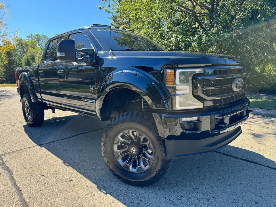 2021 Ford F-250 FORD F 250 BLACK WIDOW  4X4 T Diesel  Automatic - Image 2 of 4