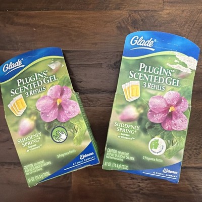 (2) 3 GLADE  Plugins Scented Gel REFILLS Suddenly Spring