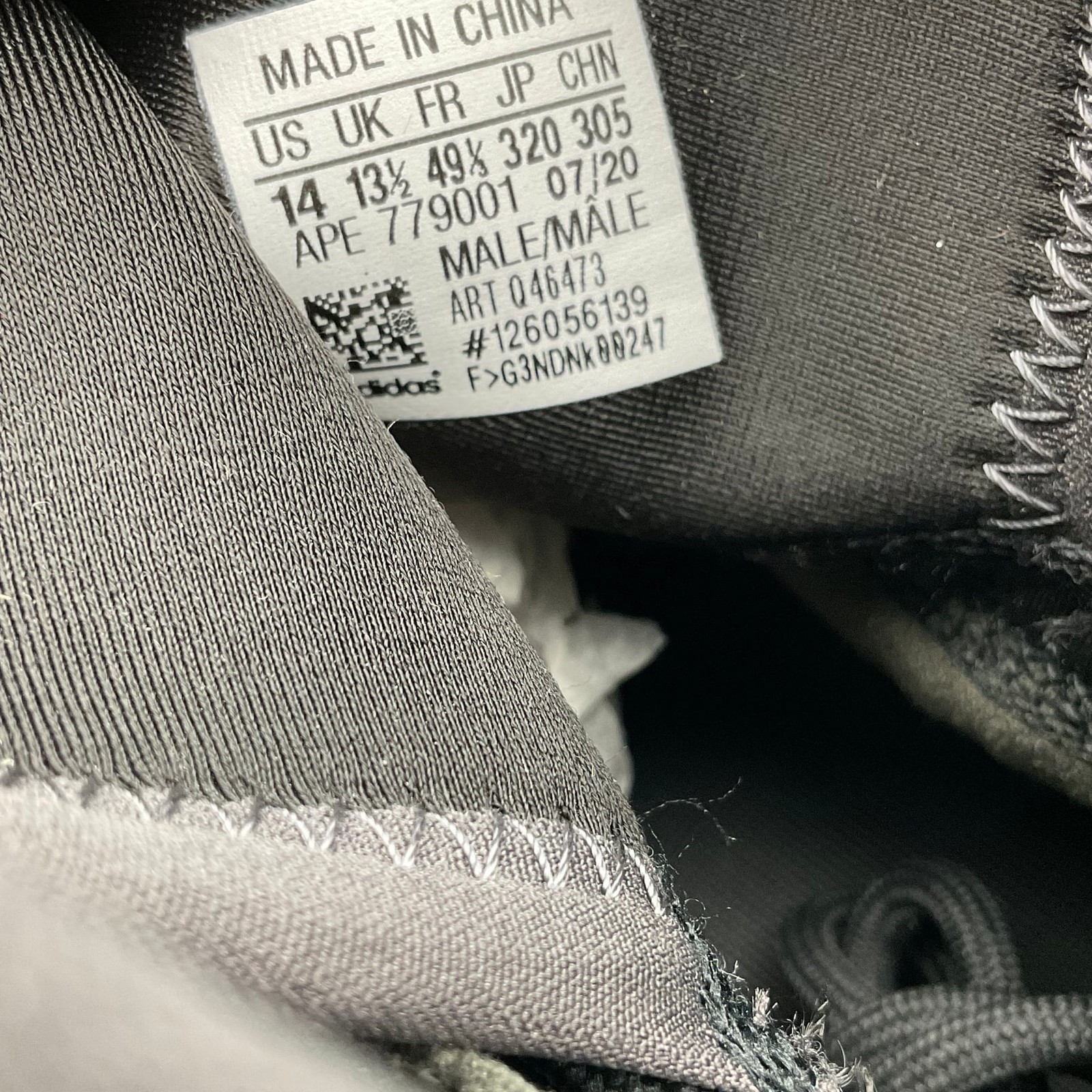 Adidas Yeezy QNTM Quantum Lifestyle Model Q46473 thumbnail 6