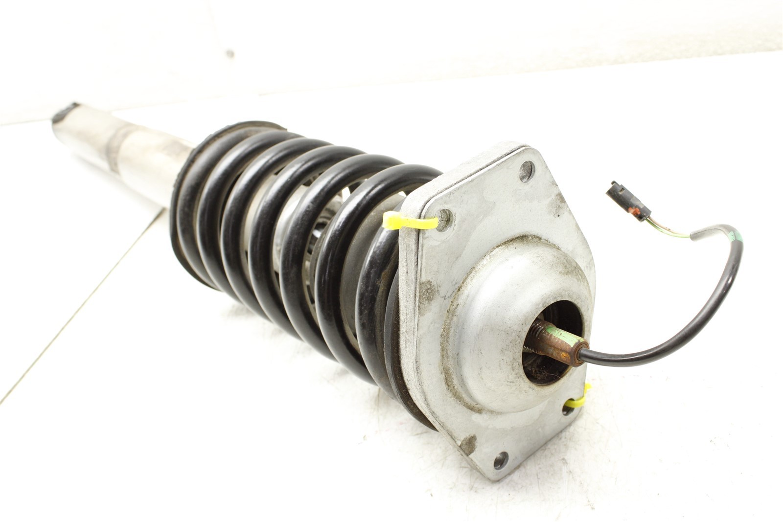 2013 Maserati GranTurismo Rear Left Strut Spring 08-13