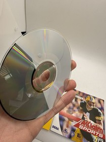 NFL QB Club 2000 (Sega Dreamcast) - GAME DISC AND MANUAL ONLY