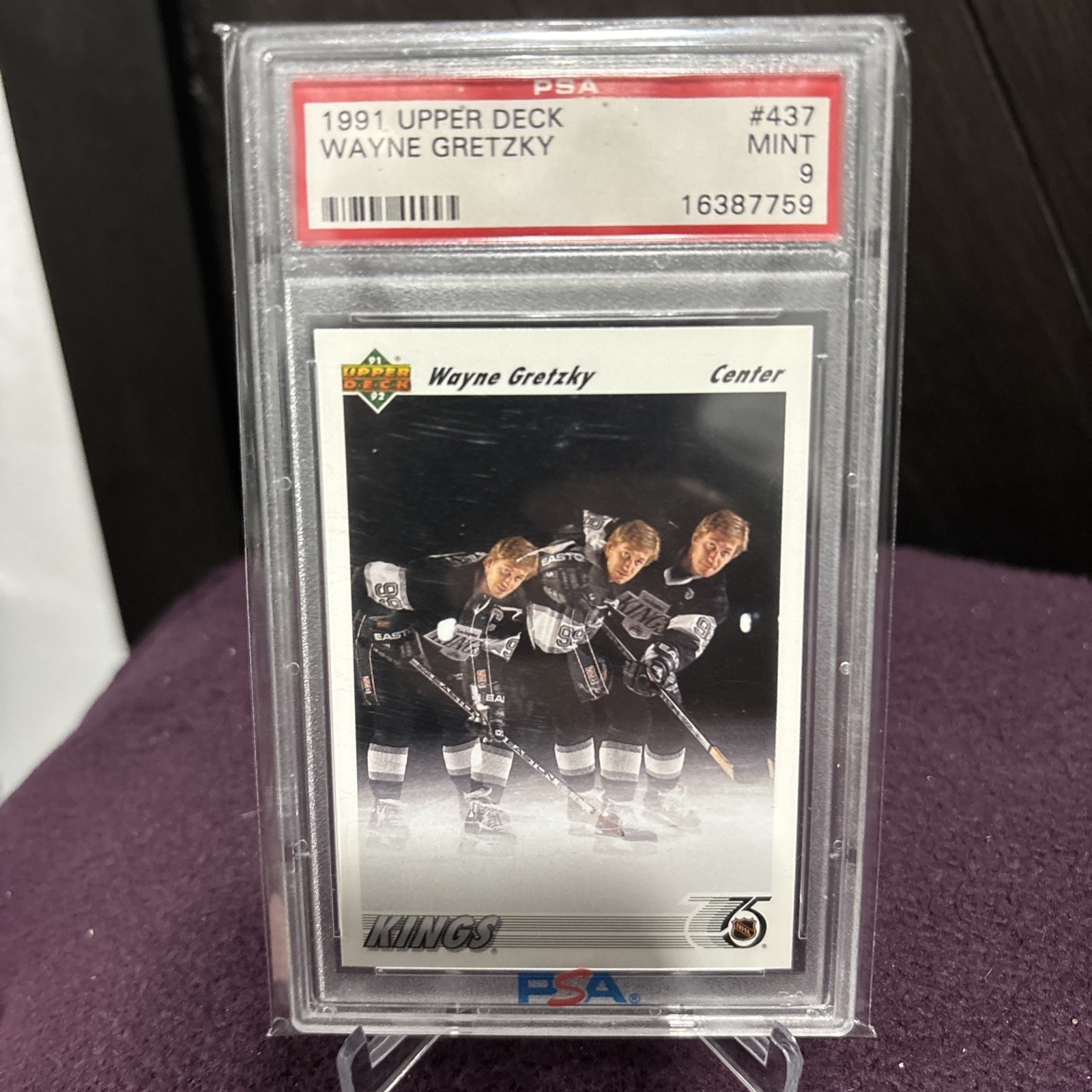 91-92 Upper Deck Wayne Gretzky #437 PSA9