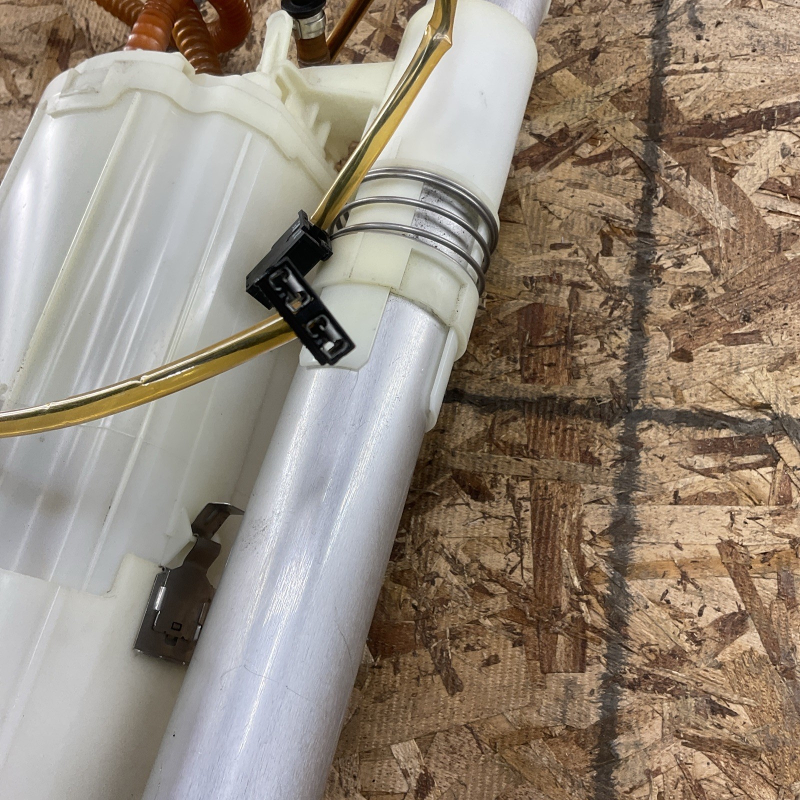 03-13 BENTLEY CONTINENTAL GT FLYING SPUR RIGHT FUEL PUMP LEVEL SENDING UNIT OEM
