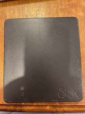 Sizzix Bigz Black Die Cuts-N-Folds 381145 Library Card Pocket  Scrapbook Paper