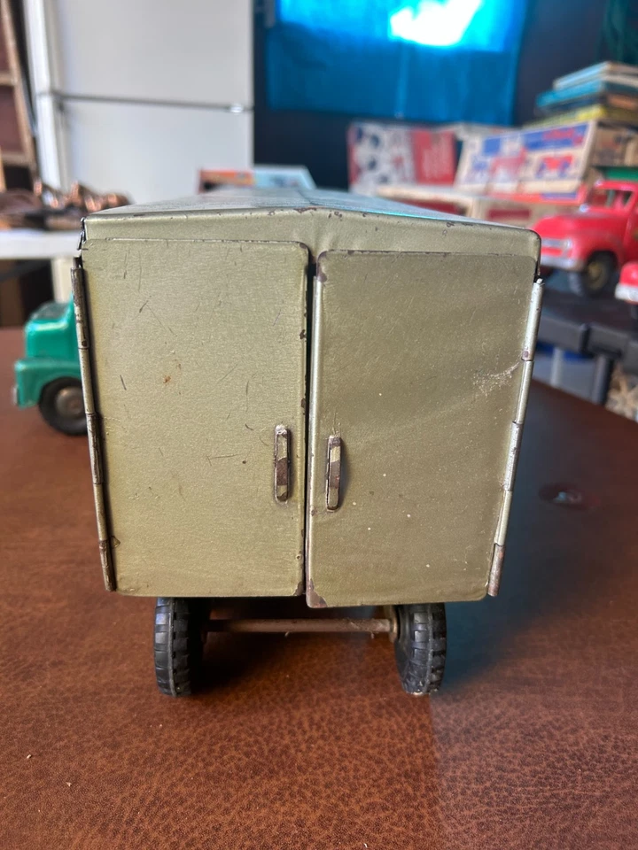 Camión de colección Structo para granjas de ganado - juguete para camión de ganado de hojalata de los años 50 EE. UU. Foto 4 de 4