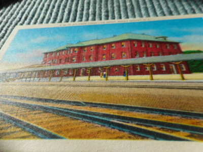 OLD LINEN POSTCARD ATLANTIC COASTLINE RAILROAD STATION, ROCKY MOUNT. N.C.