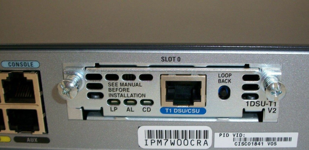 Cisco 1841 Wired Router Includes WIC-1DSU-T1 V2 & 32MB Flash