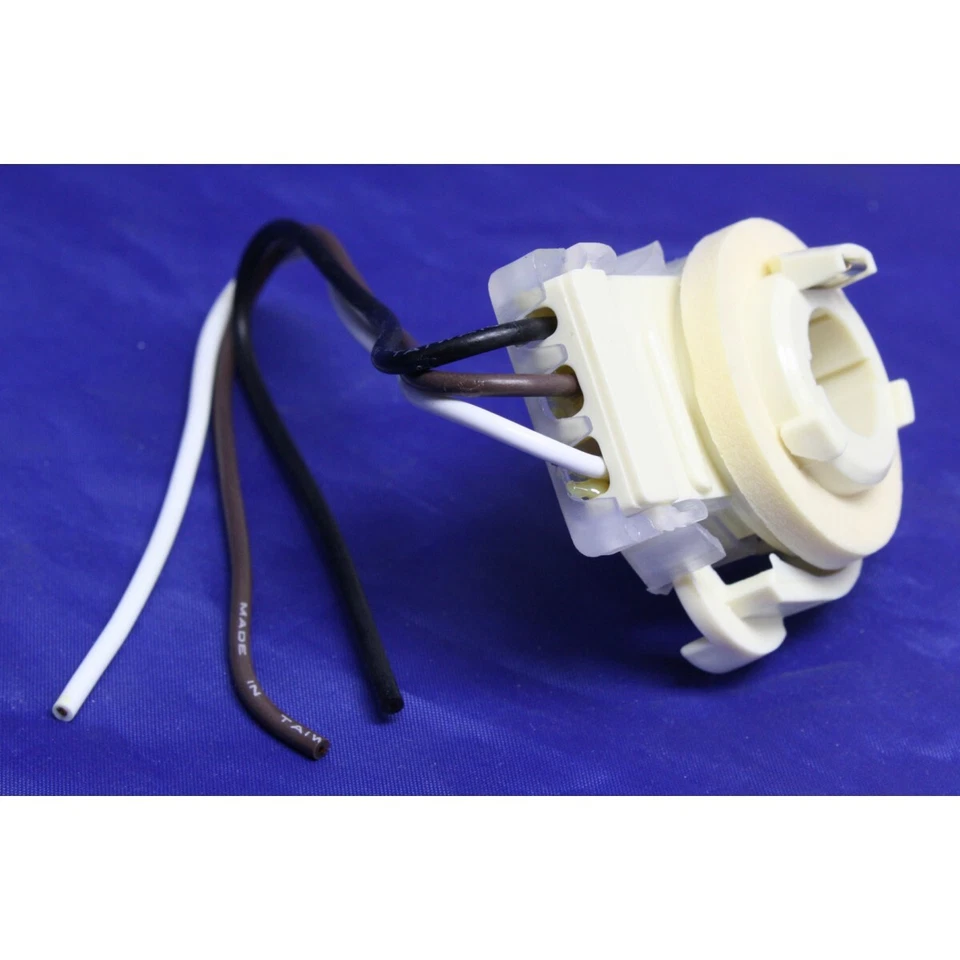 Enchufe de bombilla inferior delantero o trasero S-502 para Chevy Suburban Blazer cupé sedán K10 Foto 3 de 4