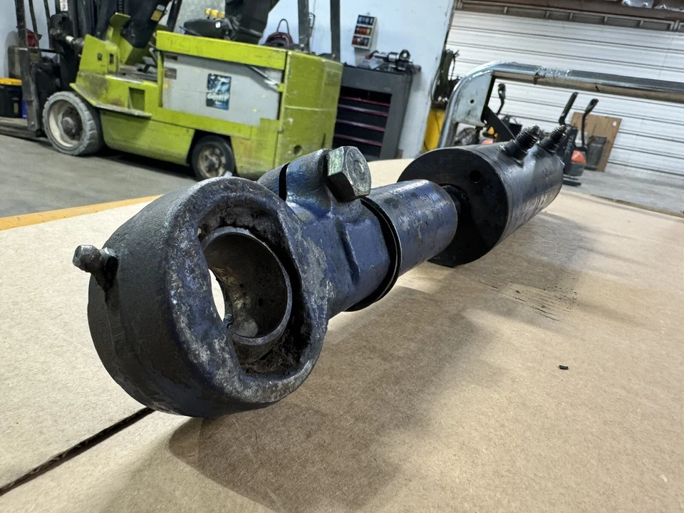 Вилочный погрузчик KOMATSU В СБОРЕ С НАКЛОННЫМ ЦИЛИНДРОМ. ХОРОШЕЕ СОСТОЯНИЕ Б/У| P/N 37A-1JB-A310 - Изображение 4 из 4