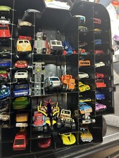 Hot Wheels Carrying Case With Mixture Hot Wheels,Matchbox Etc 82 Cars