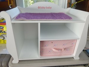 american girl changing table