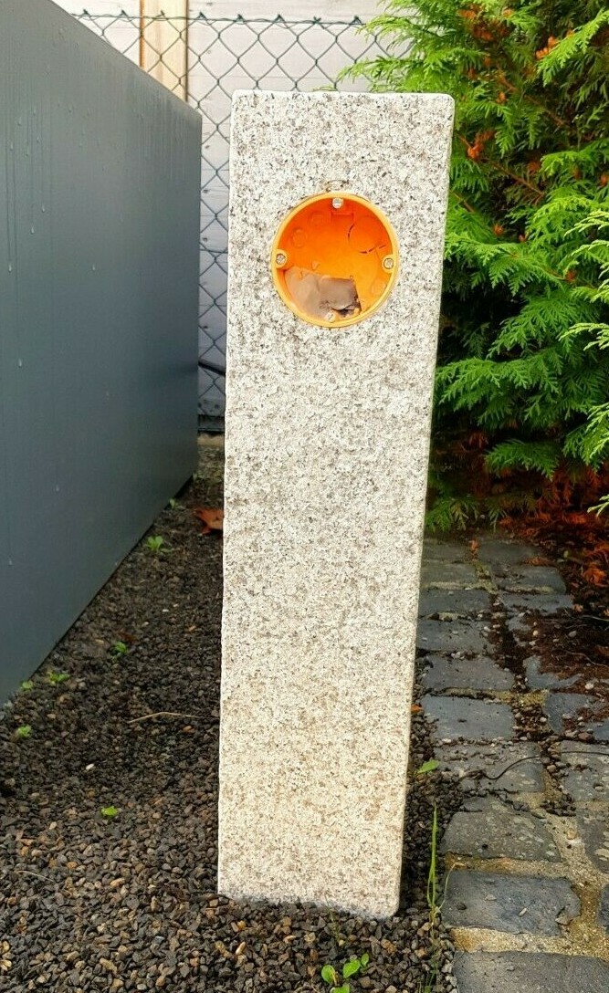Grafner Gartensteckdose In Steinoptik Mit Dämmerungssensor ON/AUTO, 4 Steckdosen