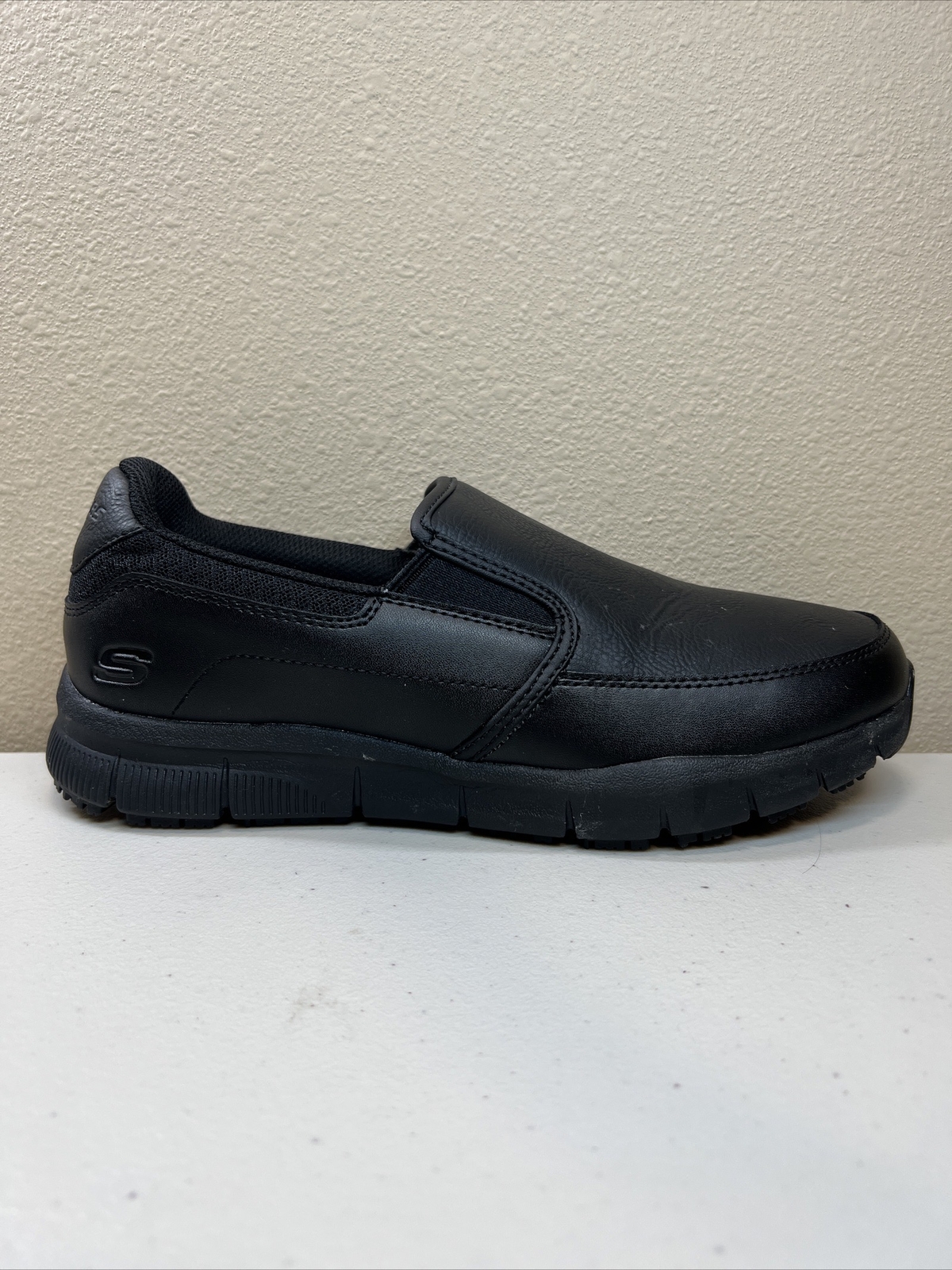 SKECHERS WORK Men's Relaxed Fit Nampa Groton SR Slip Resistant Work