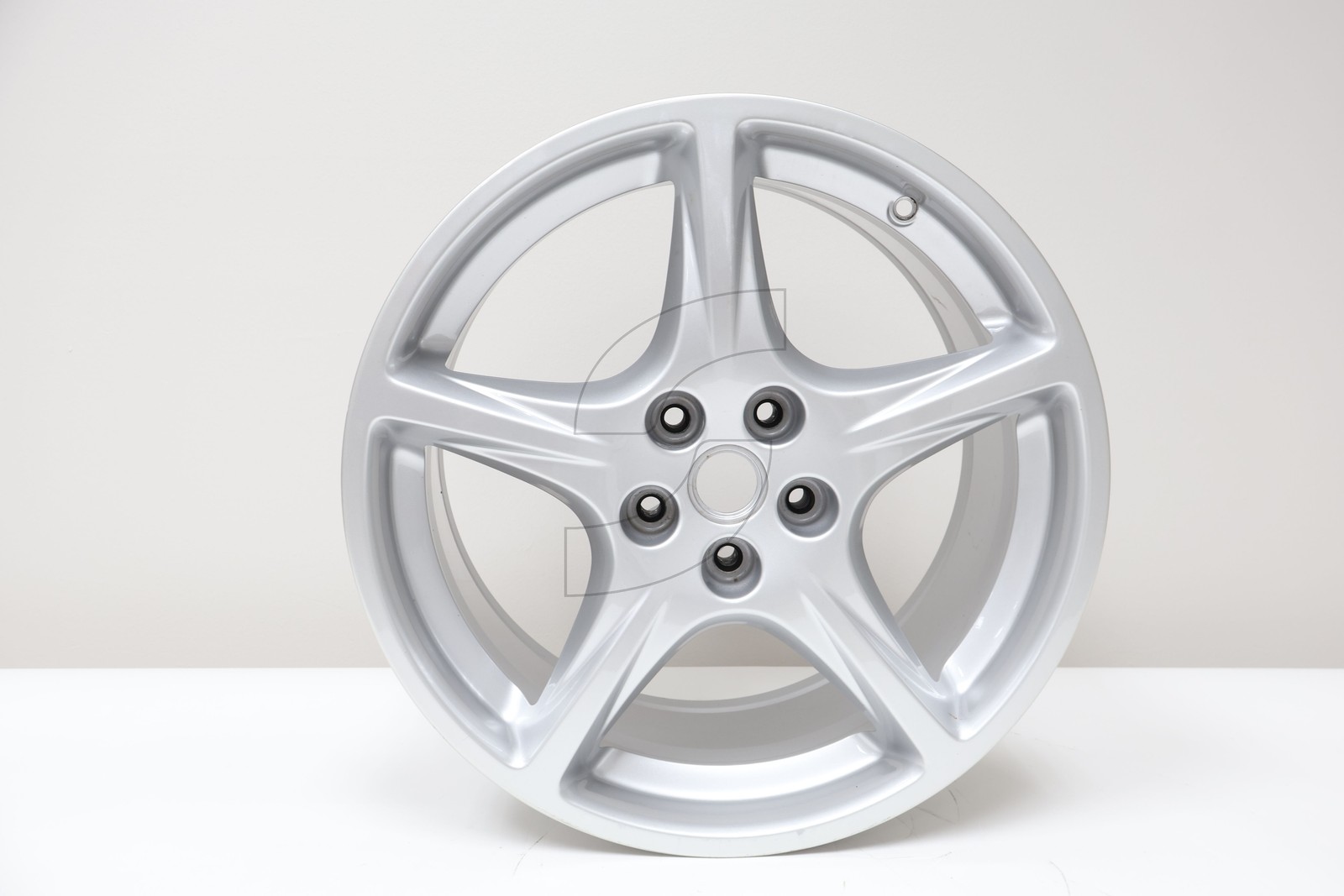 FEU-194187-A5 REAR WHEEL RIM 10JX19 Ferrari - Used Parts USED