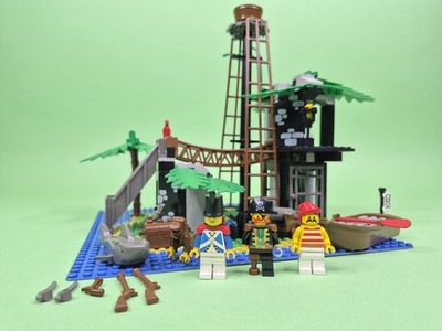 LEGO Vintage Pirates (6270) Forbidden Island - 96% Complete - READ DESCRIPTION
