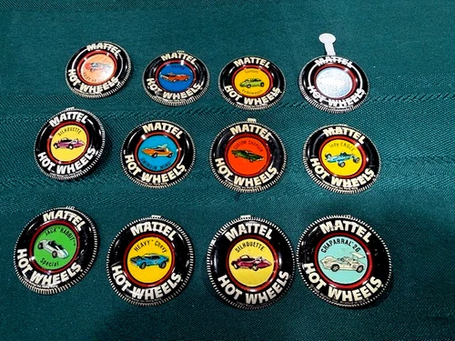 12 VINTAGE HOTWHEELS REDLINE BUTTONS BADGE DEORA SILHOUETTE MARK III VW CHEVY