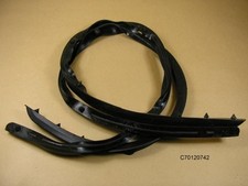1941 1948 Pontiac Streamliner Hood To Cowl Seal C4125517r 1941 1948 Pontiac Streamliner Hood To Cowl Seal C4125517r
