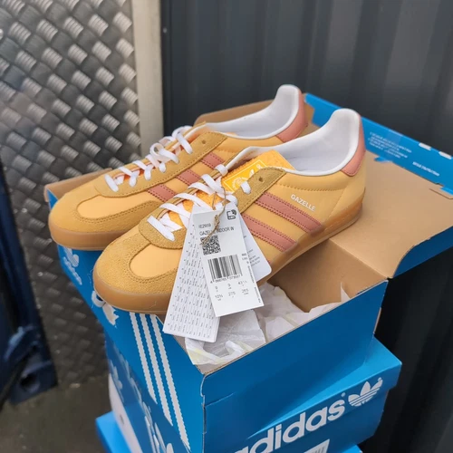 *RARO* UK 9 Adidas Originlas Gazelle Indoor Semi Spark Clay Giallo IE2959