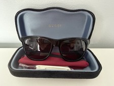 Gucci Women  s Black Square Sunglasses Acetate Frame Plastic Lens with Case