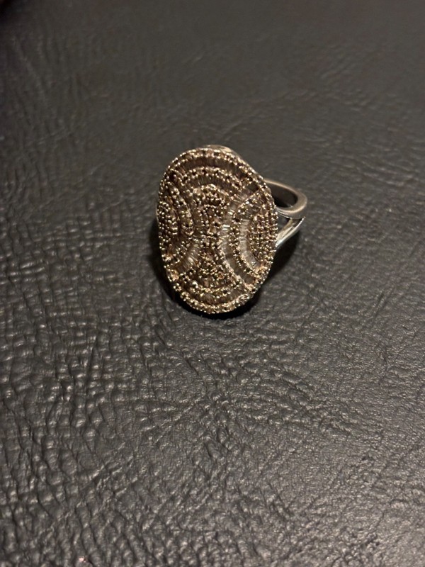Rarities Carol Brodie white  Diamond Ring
