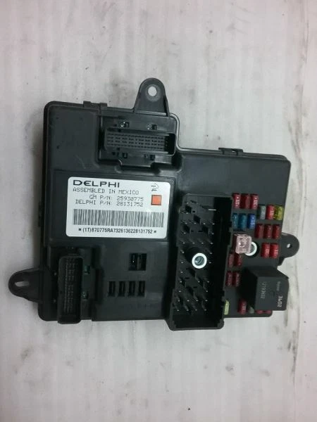 Módulo de control de carrocería 25930775 BCM 2,2 L A 4 puertas 2009 Chevrolet Cobalt S-364RM-n Foto 2 de 4