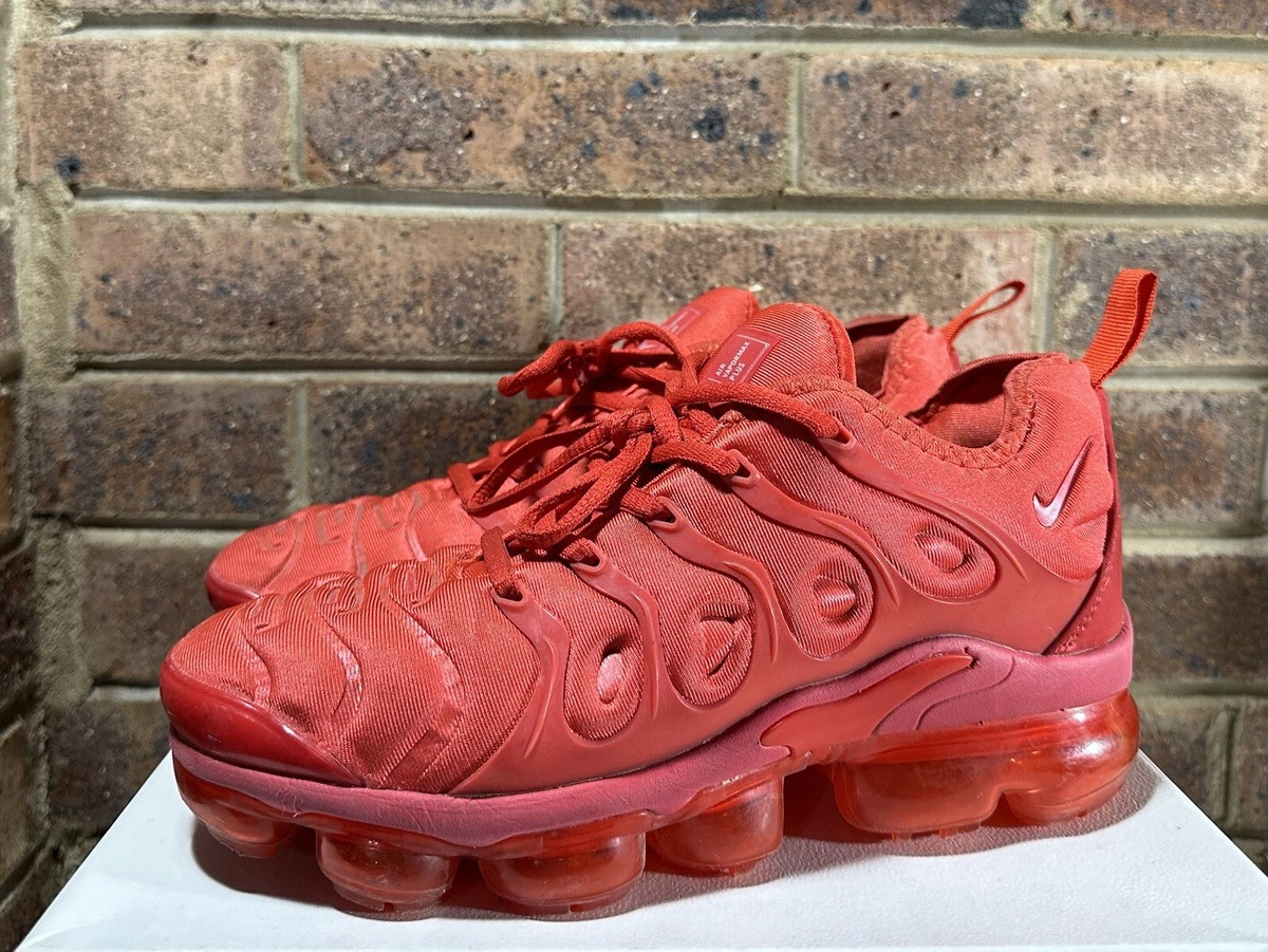 vapor max red women