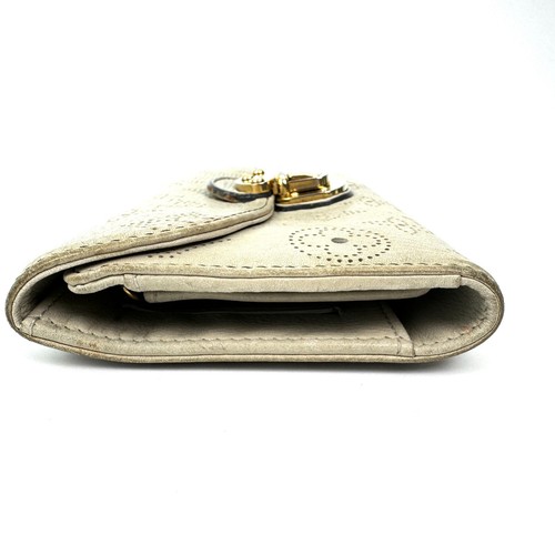 LOUIS VUITTON Mahina Portefeuille Amelia Long Wallet Ivory Leather Auth LV #A301 - Picture 5 of 24