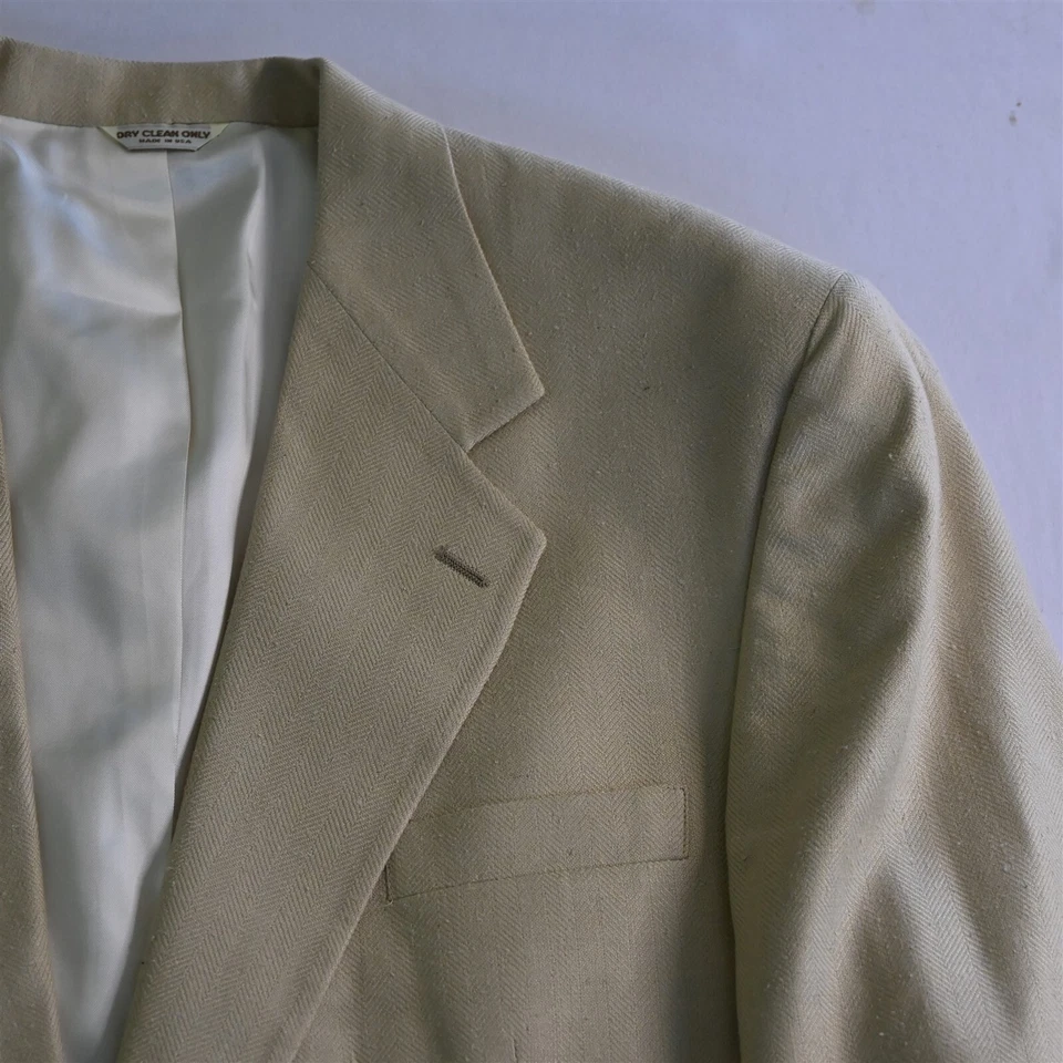Vtg USA Made 46L Ivory White Herringbone 100% Silk Soft Tweed Blazer Sport Coat - Image 2 of 4